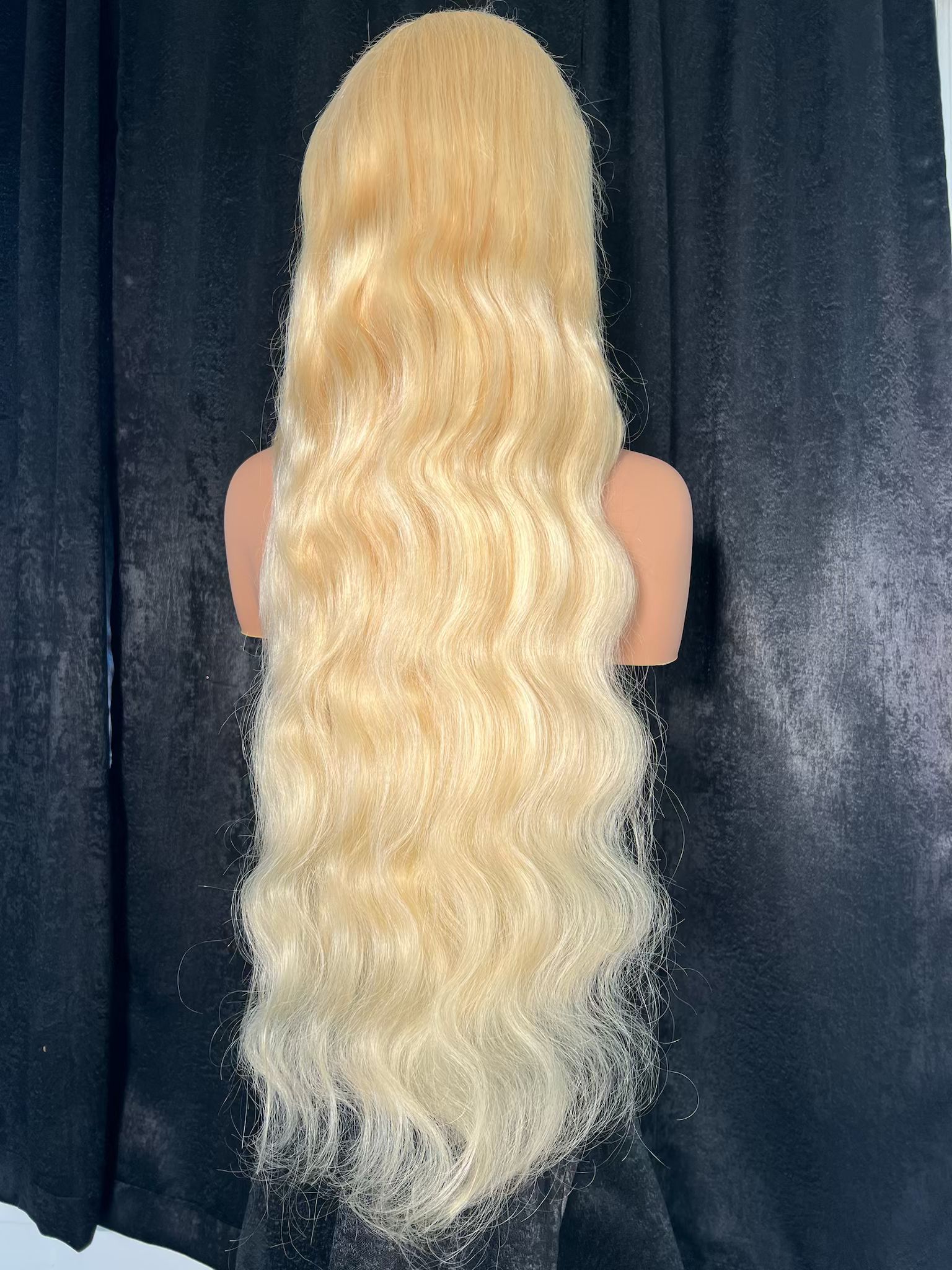 Blonde Body Wave 26"