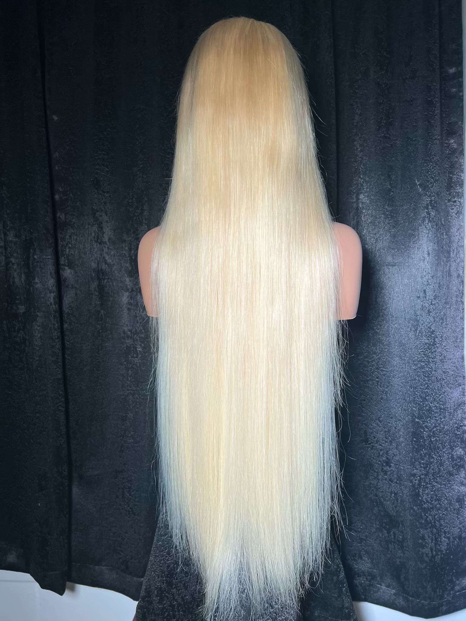 Blonde Straight 26"
